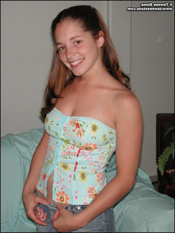 20P Pictures of Tawnee Stone and Nikki Grinds getting it on