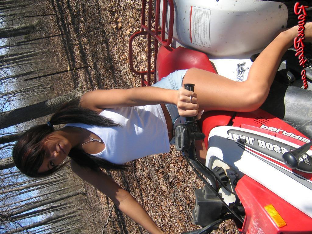 12P Raven Riley topless outdoors