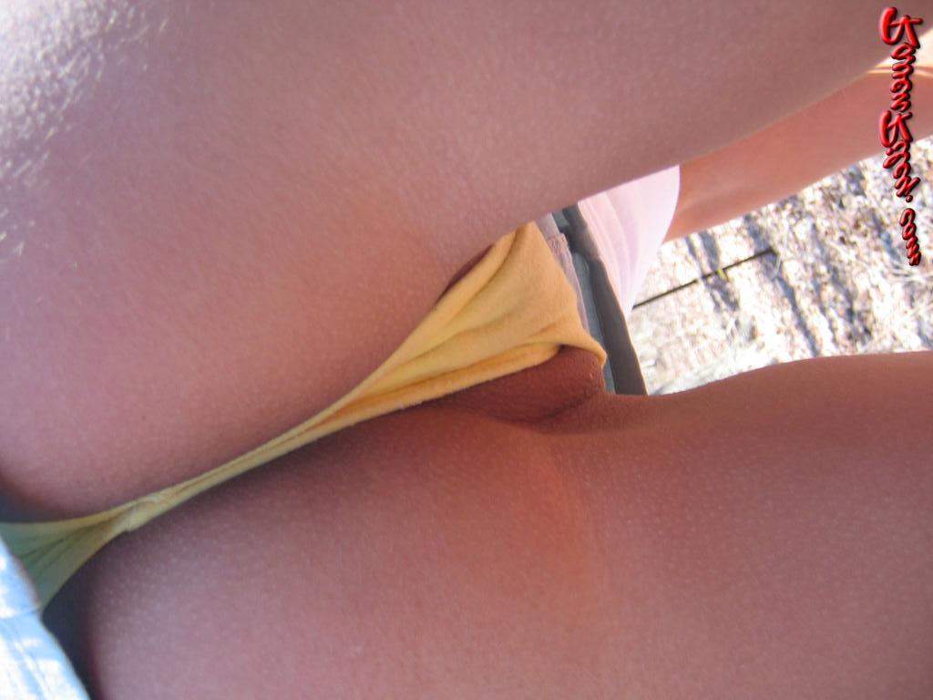 12P Raven Riley topless outdoors
