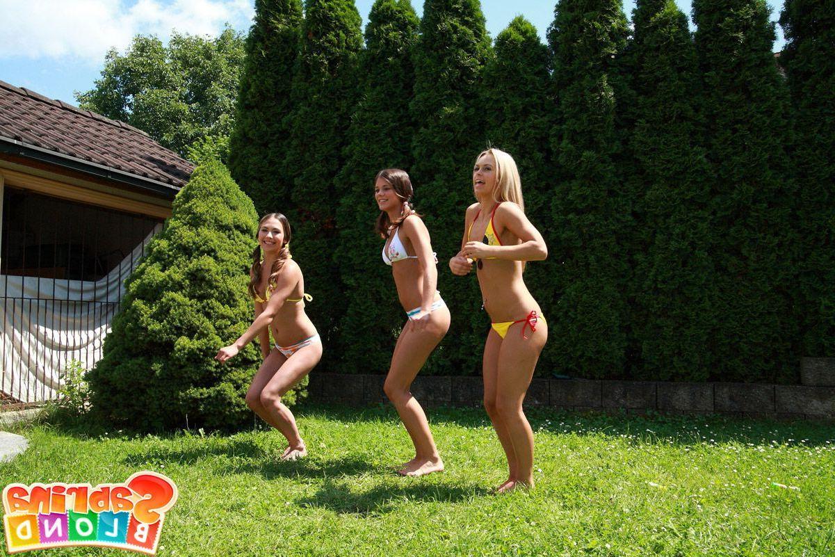 15P Pictures of Sabrina Blond getting wild with her friends