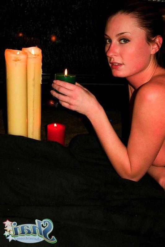 16P Pictures of teen slut Shai West getting kinky with candle wax