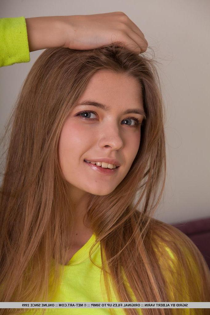 18P Brunette teen Sigrid gives you her tight nude body in "Celma"