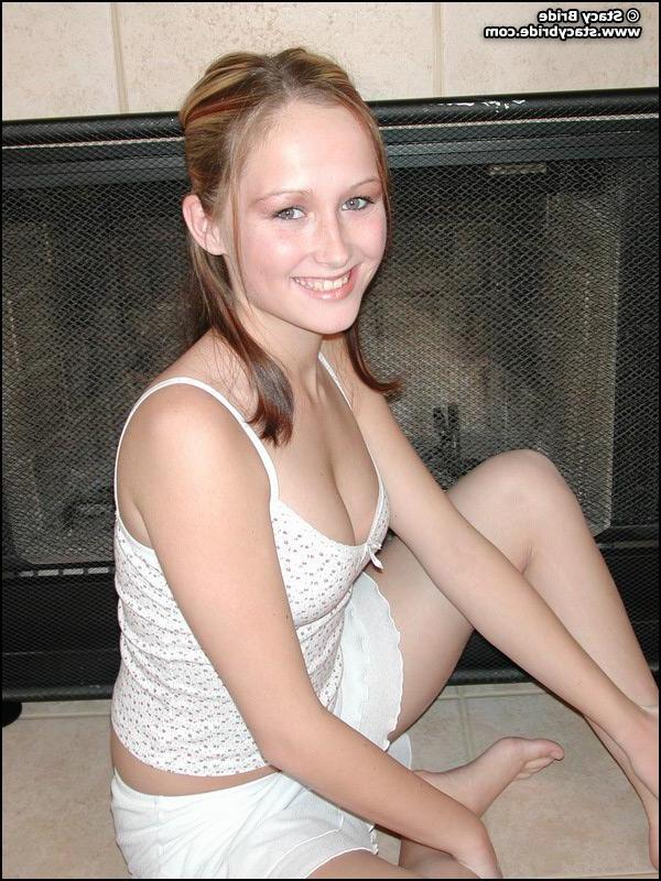20P Pics of Stacy Bride teasing in a skirt