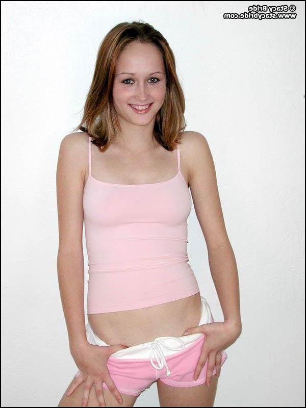 20P Pictures of a college coed getting naked