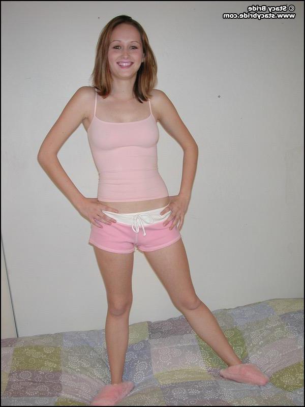 20P Pictures of a college coed getting naked
