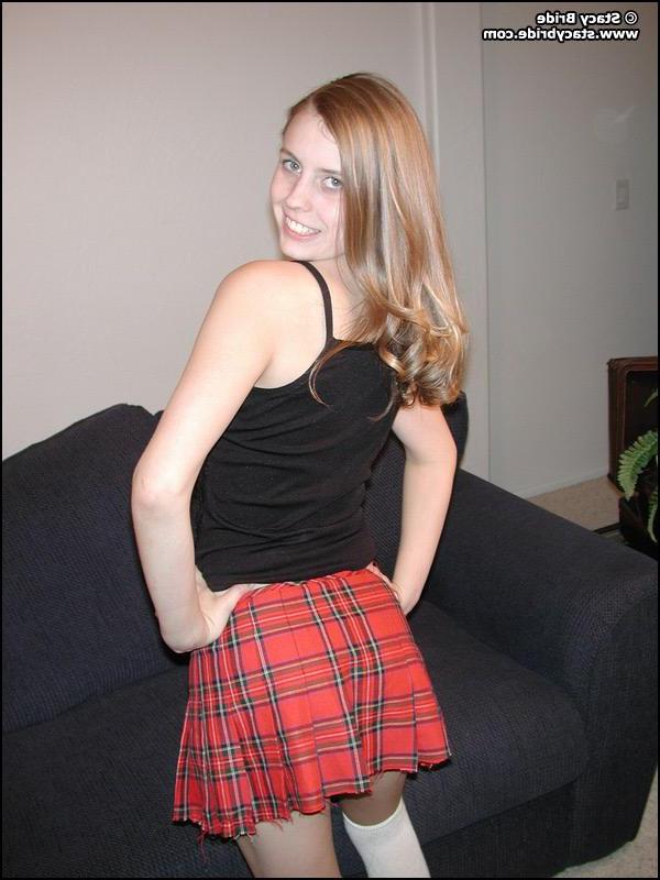 20P Pictures of two schoolgirls getting naked
