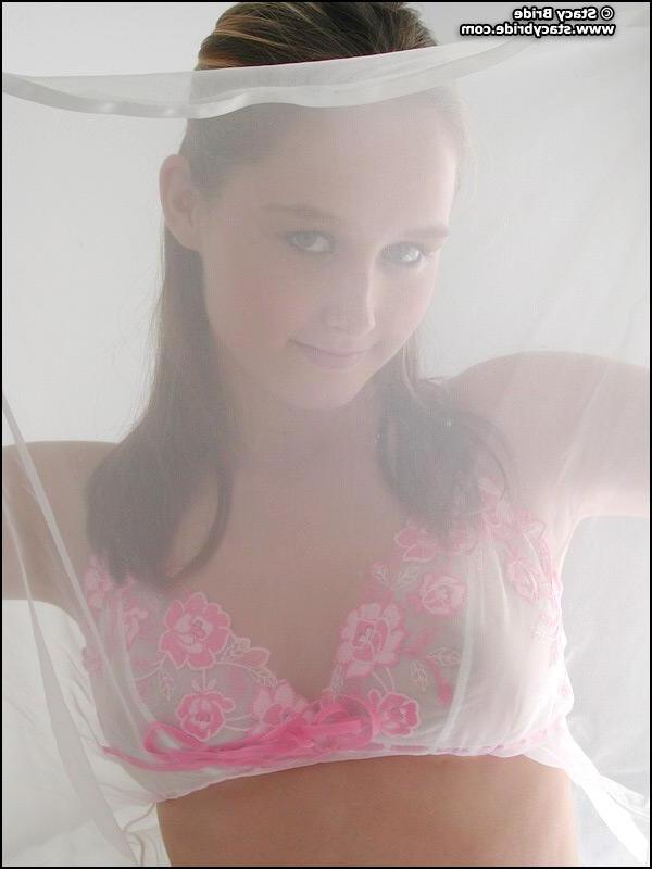 20P Pictures of a college coed getting naked