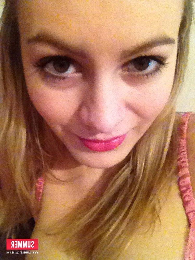 12P Summer strips her cute pink lingerie to show off her beautiful body