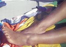 24P My aunt and cousin's sexy feet...