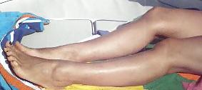 24P My aunt and cousin's sexy feet...