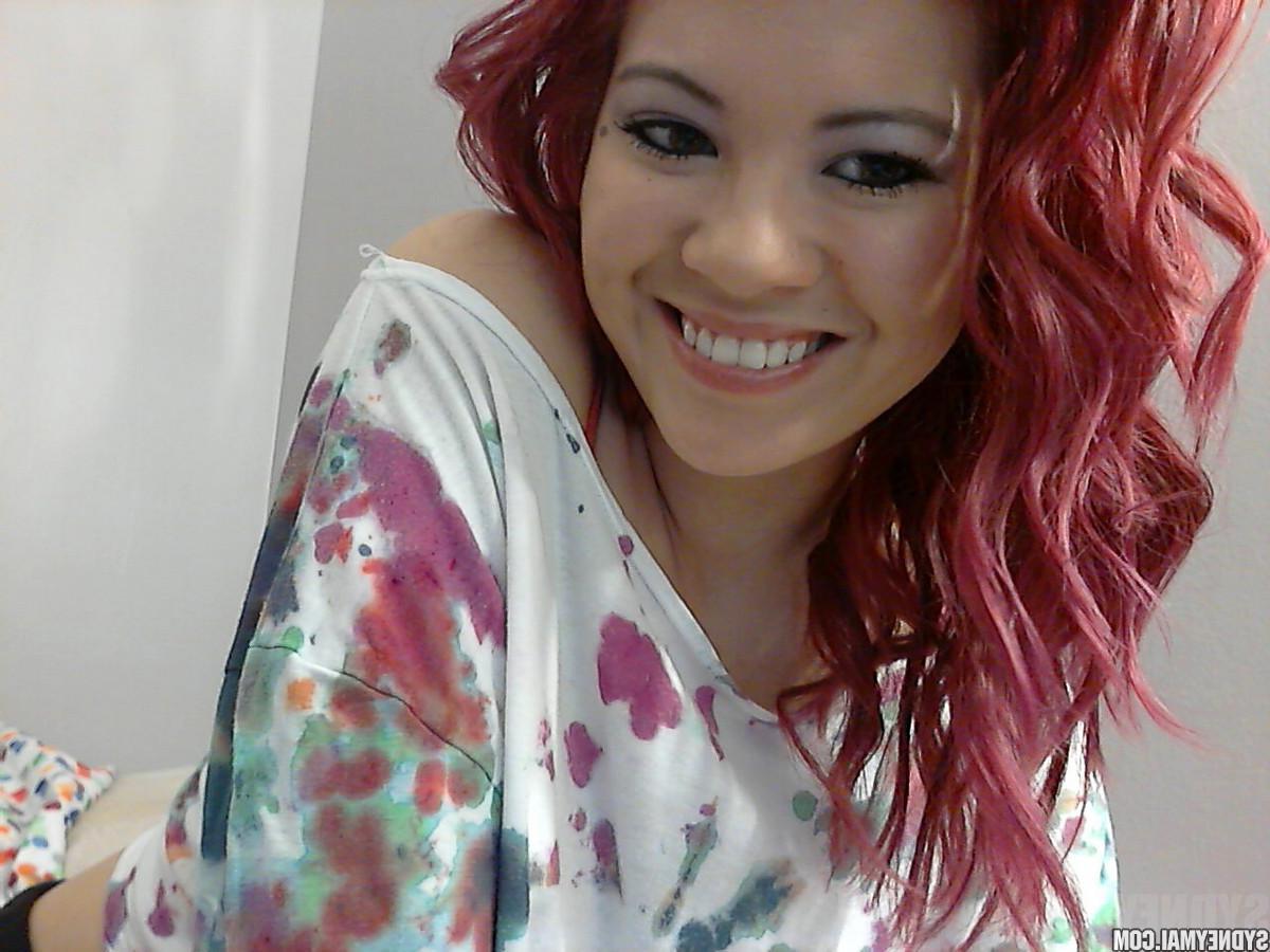 15P Asian beauty Sydney Mai gets naked and invites you to play with her in bed