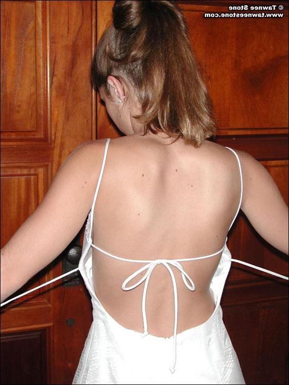 20P Pics of Tawnee Stone flashing in her wedding dress