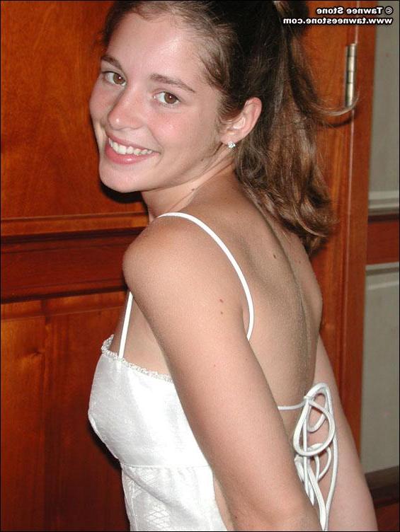 20P Pics of Tawnee Stone flashing in her wedding dress