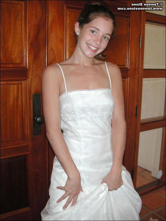 20P Pics of Tawnee Stone flashing in her wedding dress
