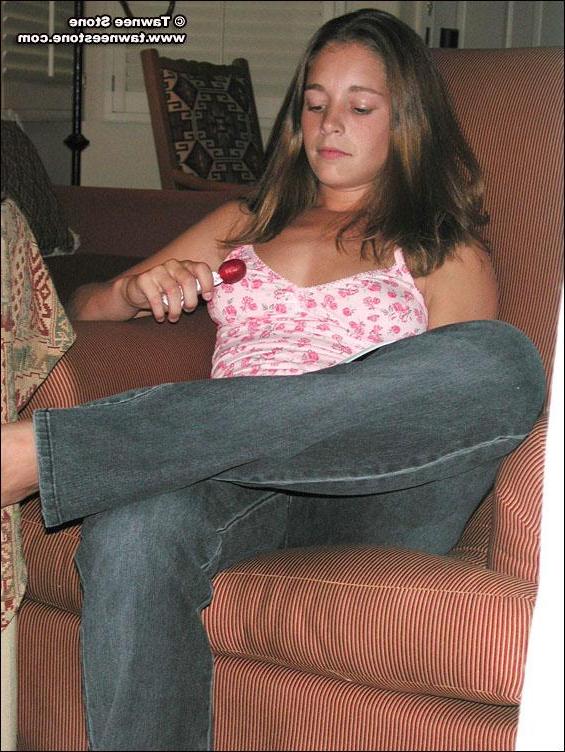 20P Pics of Tawnee getting kinky with a lollipop