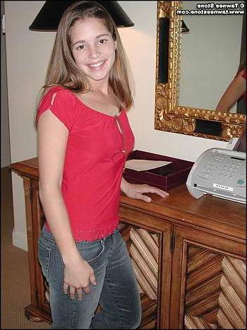16P Cute teen Tawnee undressing