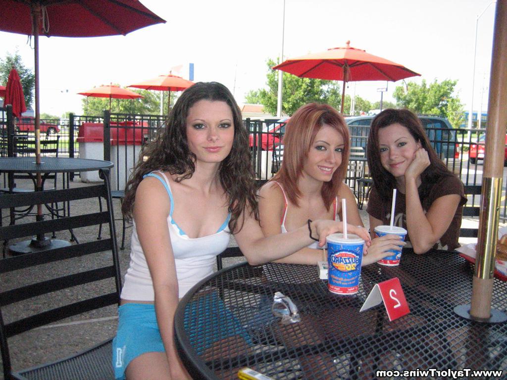 12P Candid Shots Of 3 Sisters In Public