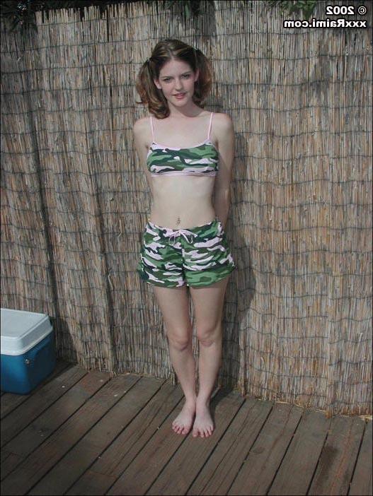 20P Pictures of XXX Raimi getting topless outside