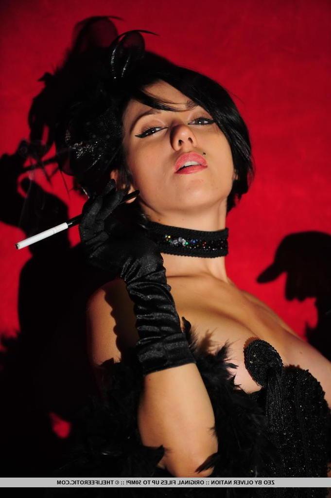 16P Erotic pinup Zeo gives an elegant film noire style tease