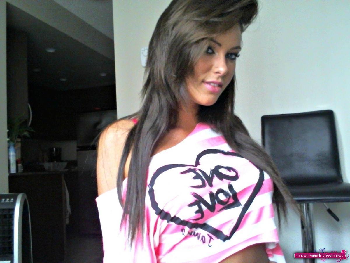 12P Sexy webcam model Aubrey teases in a cute outfit and thong