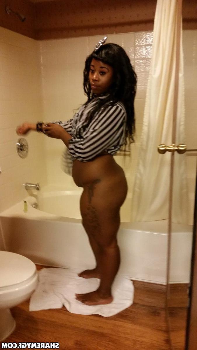 12P Chubby black girlfriend showers while her exboyfriend takes pictures for us