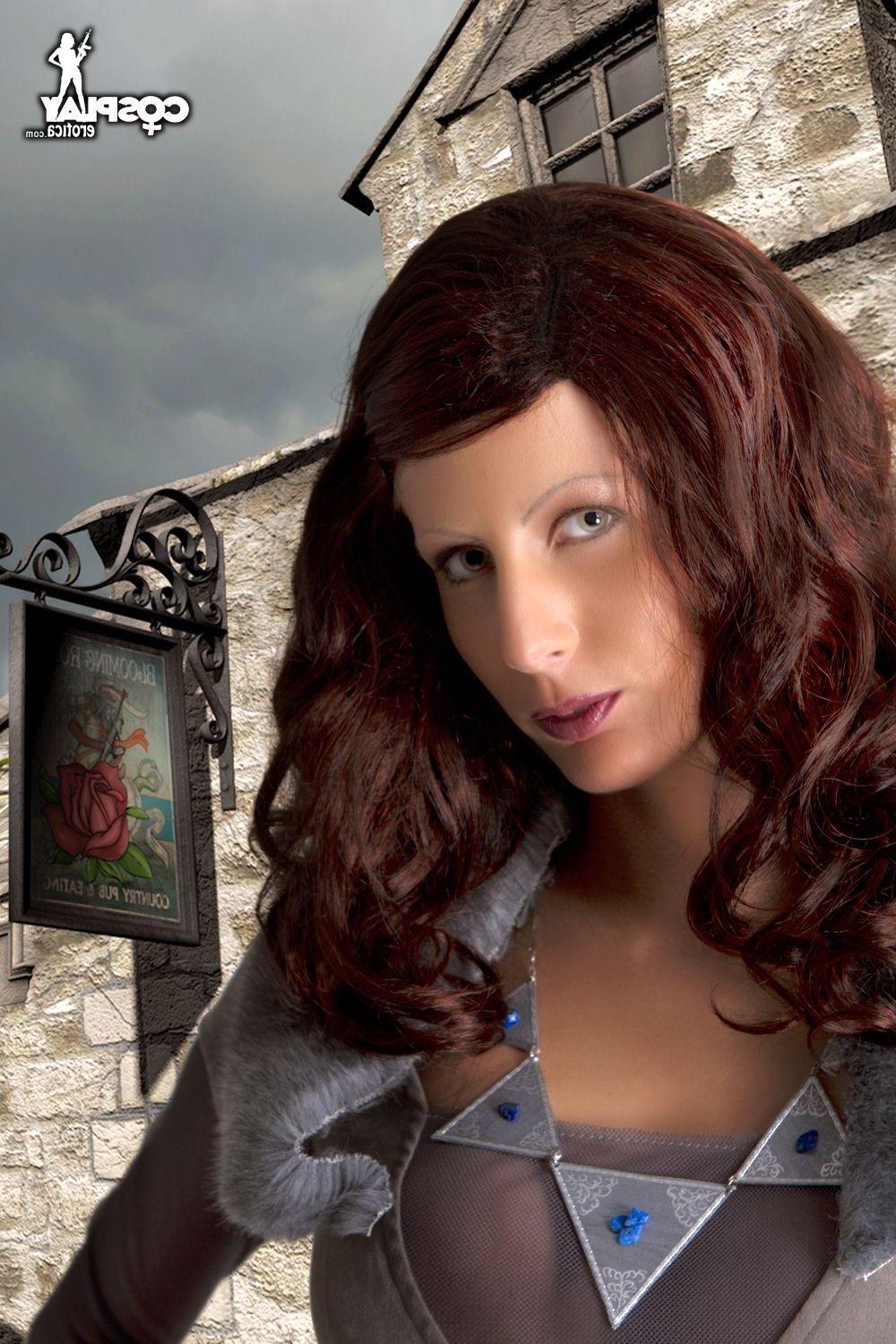 16P Hot cosplayer Tina dresses up as a sexy Witcher
