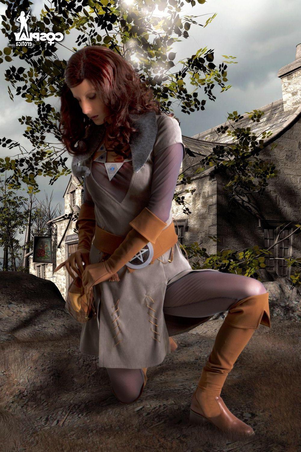 16P Hot cosplayer Tina dresses up as a sexy Witcher