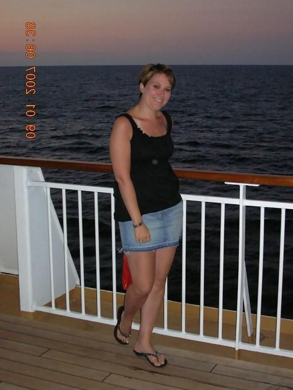 18P Real Slut Wife From ,SmutDates