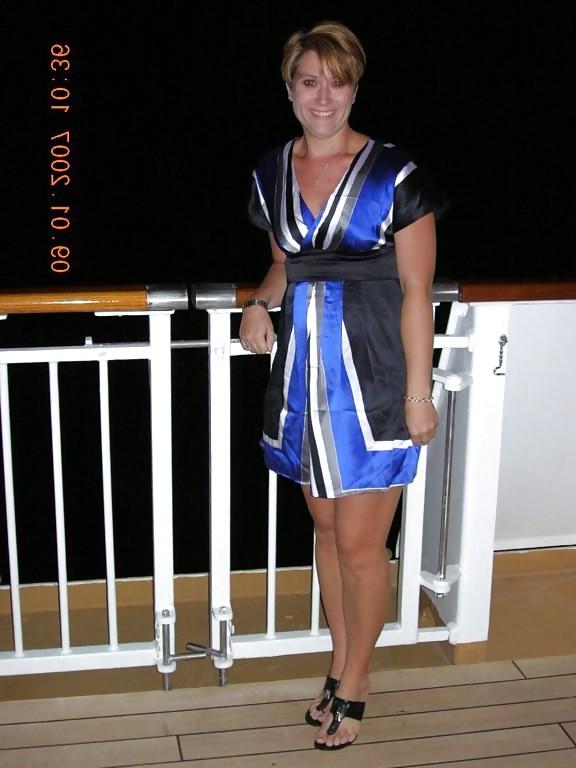 18P Real Slut Wife From ,SmutDates
