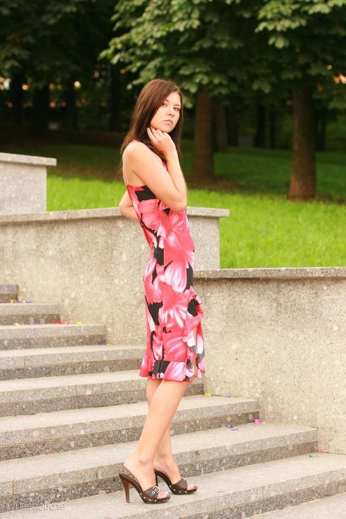 16P Brunette hottie Sibyl A displays her stunning body in public