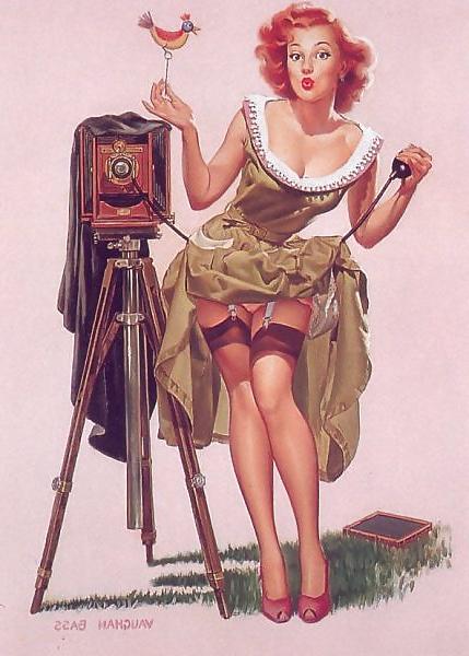 25P Sexy Vintage Pin - Up Art