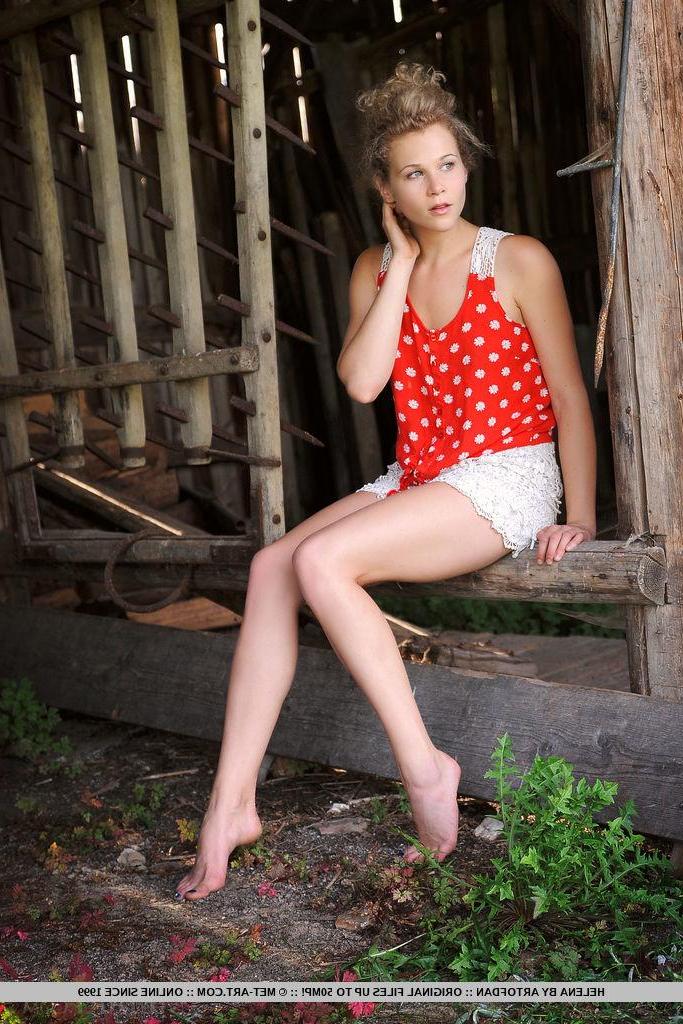 18P Blonde teen Helena shows you her stunning nude body in "Nodarty"