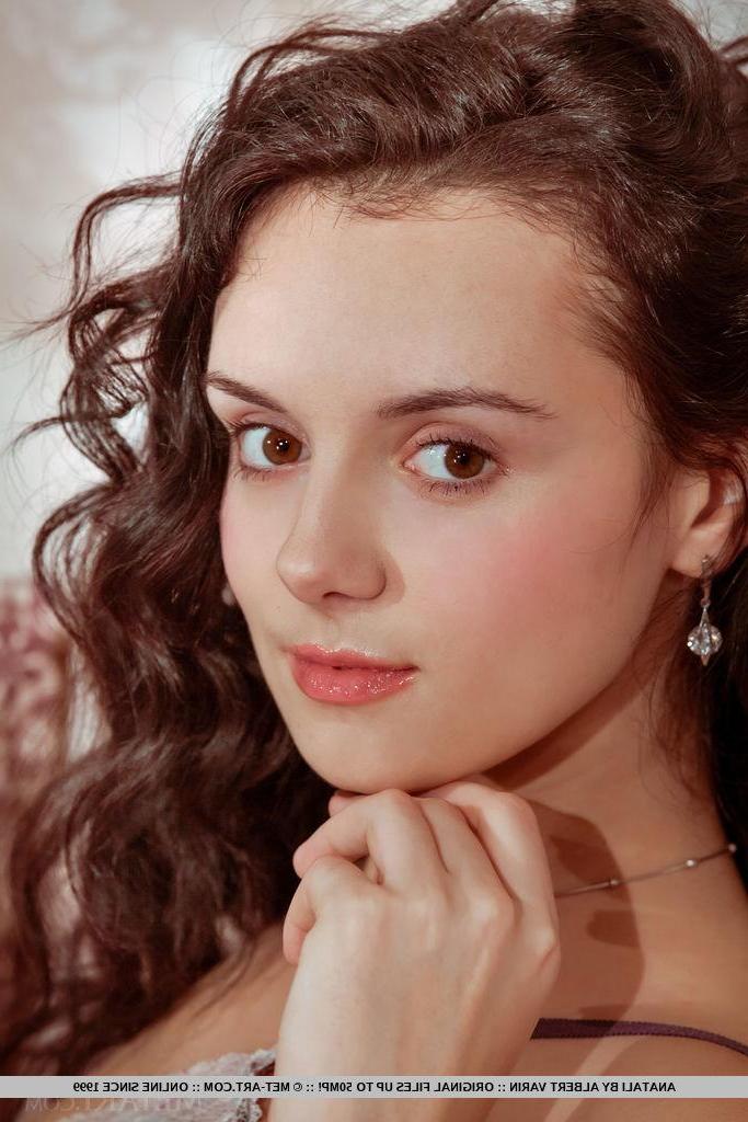 18P Brunette teen Anatali shows you her pretty legs and tight pussy in "Pileno"