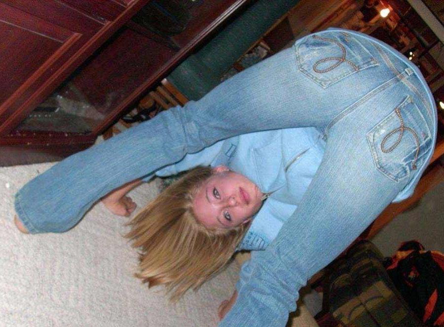 16P Collection of a cute amateur blondie's selfpics