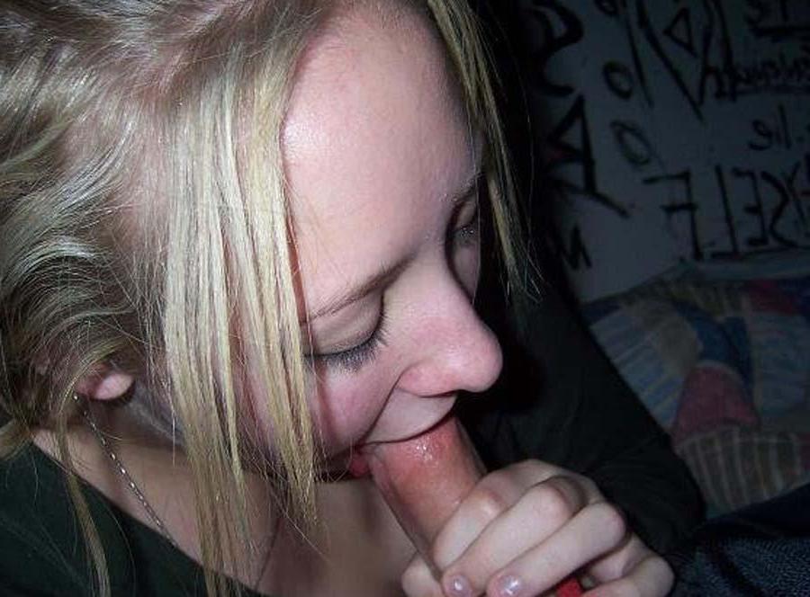 16P Picture selection of a kinky horny amateur cocksucking GF