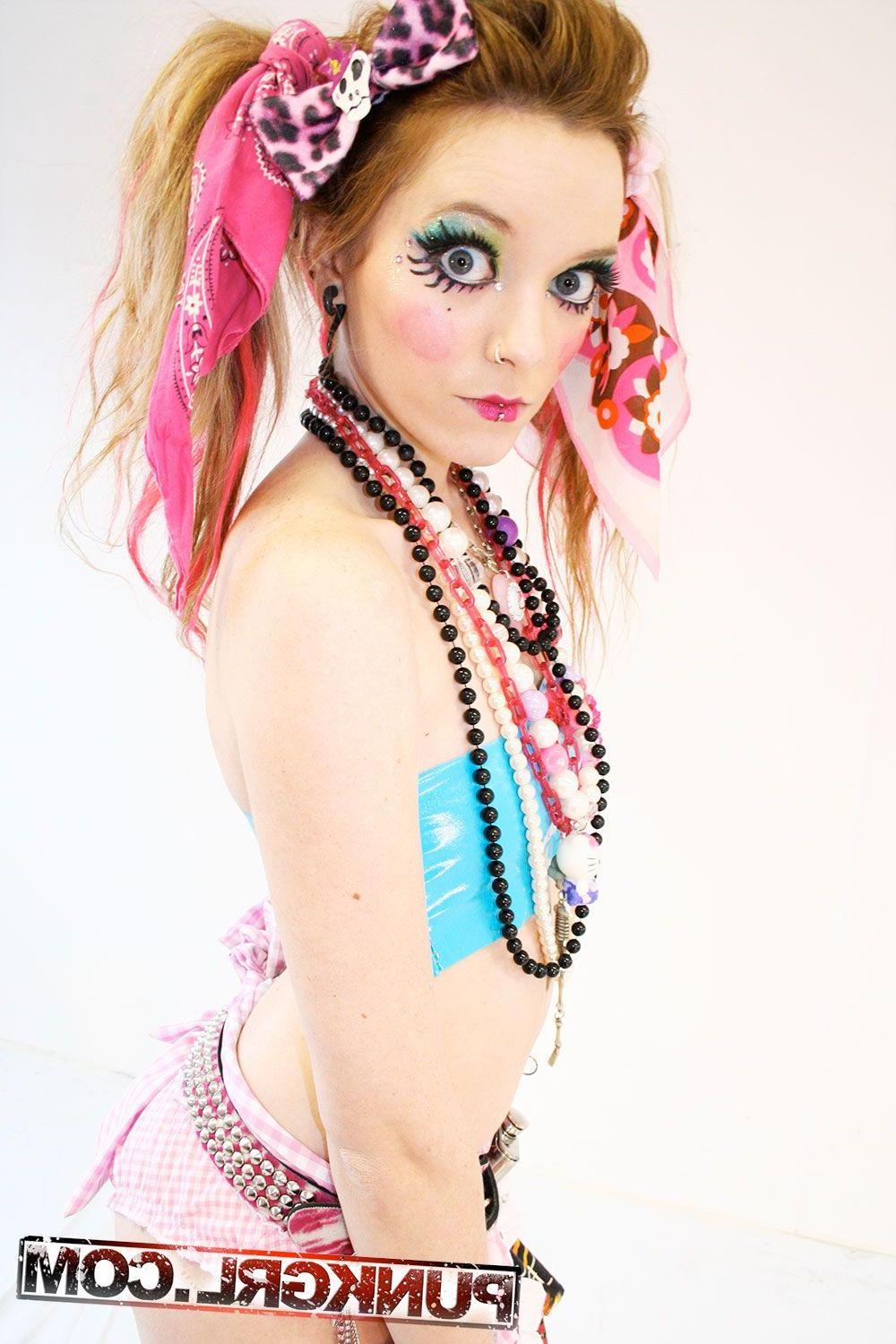 19P Pictures of teen punk Zombii dressed in some wild makeup