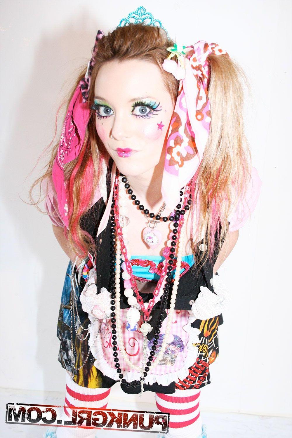 19P Pictures of teen punk Zombii dressed in some wild makeup