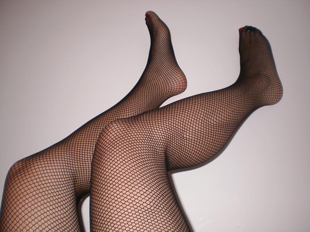 13P For those who love stockings and feet