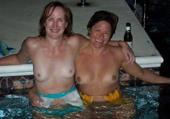 21P Random Tits of all Kinds.