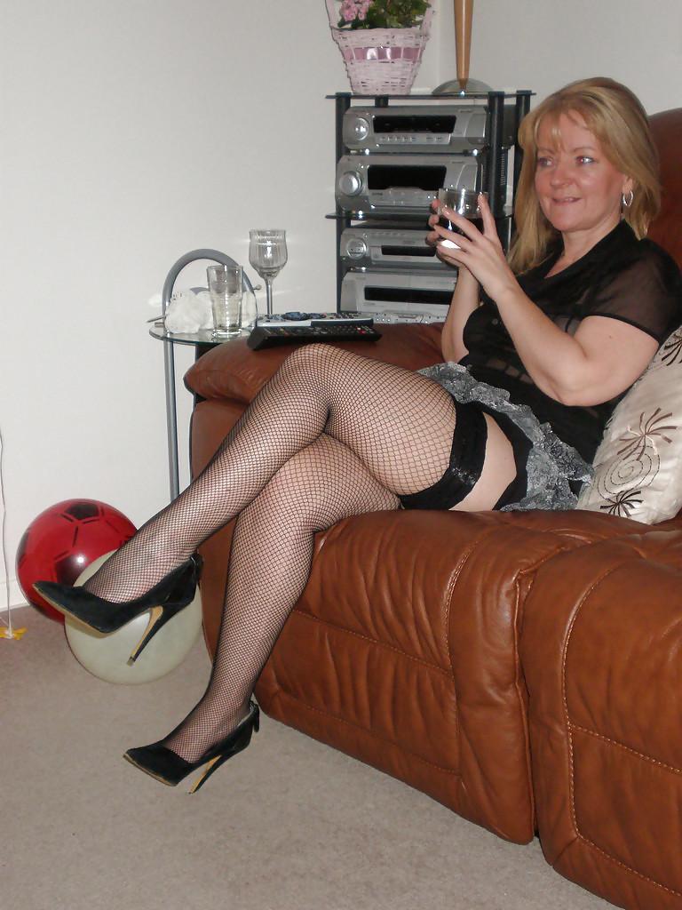 25P British wife linda