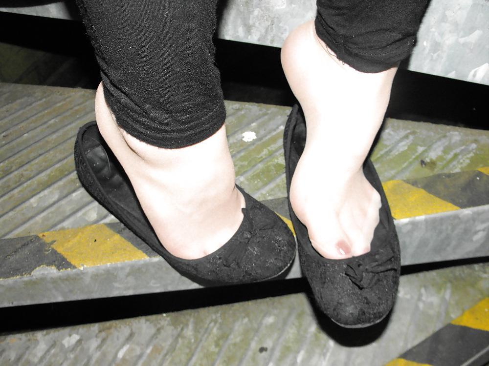 18P What would you do to em's nylon feet?  let us know??
