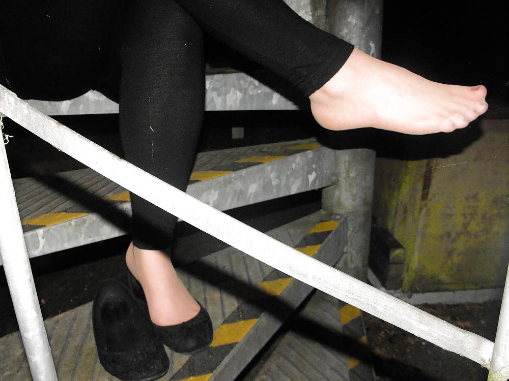 18P What would you do to em's nylon feet?  let us know??