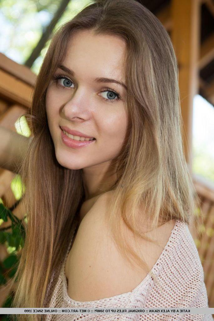 18P Blonde teen Katie A invites you to enjoy her warm tight pussy