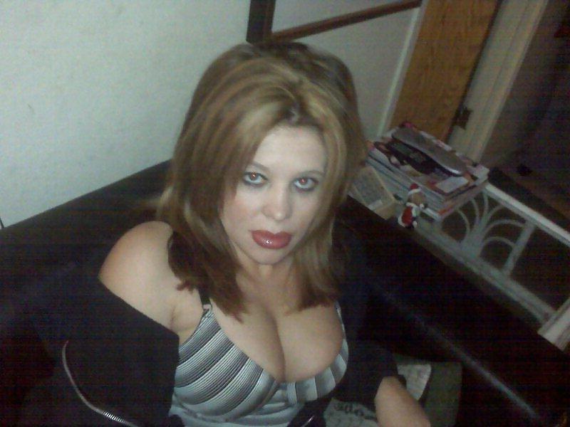 11P Dick Sucking Lips BITCH