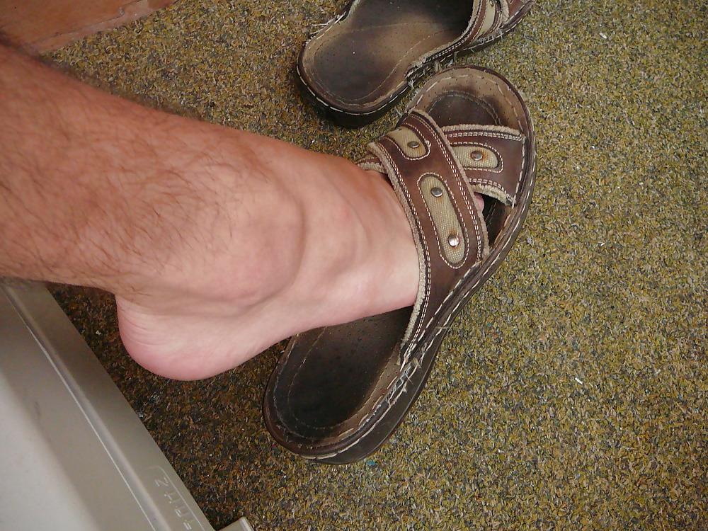 4P Shemale feet