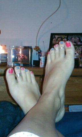 25P Amateur Feet
