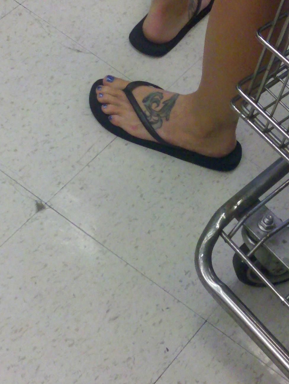 25P Amateur Feet