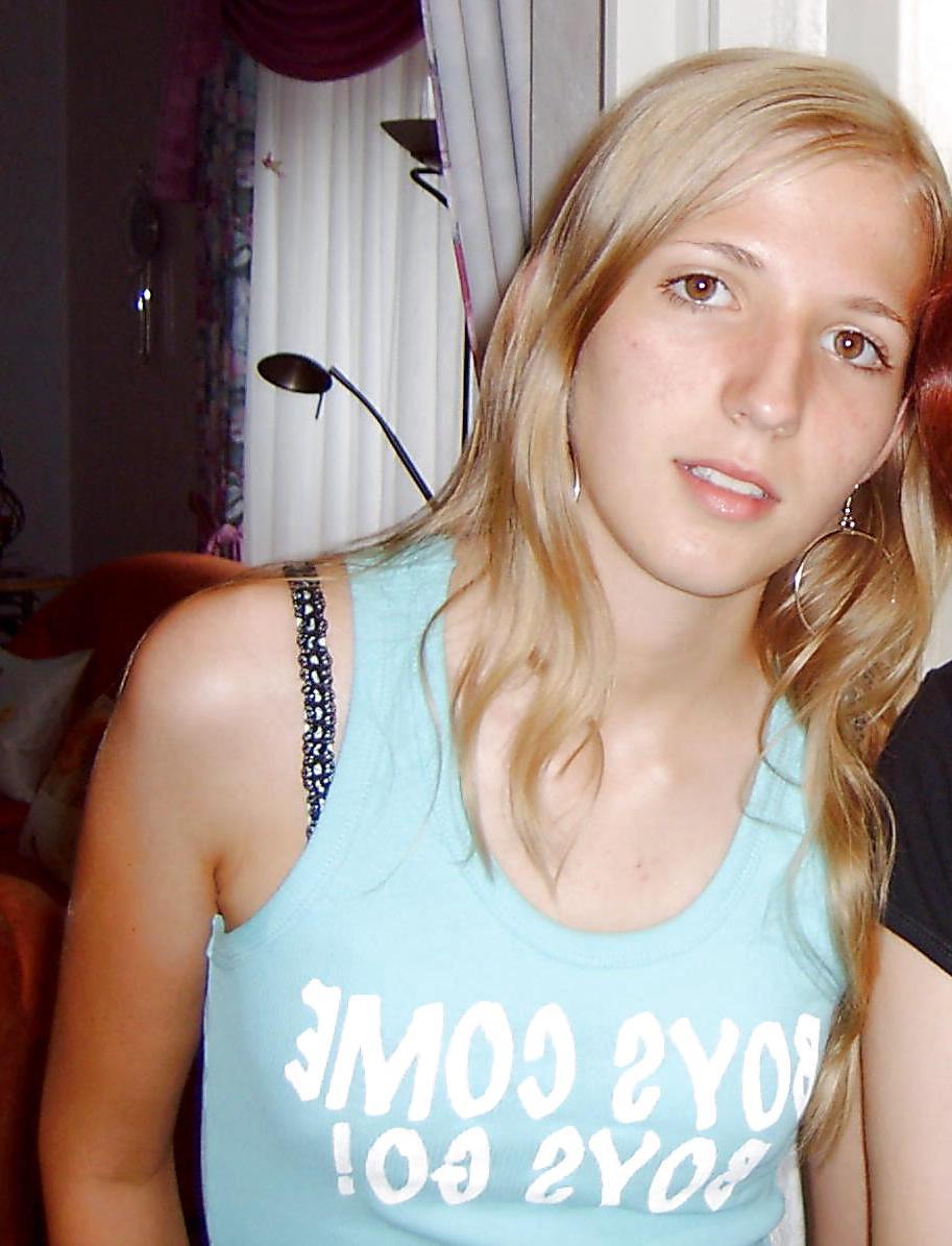 16P CUTE BLONDE GERMAN TEENY I