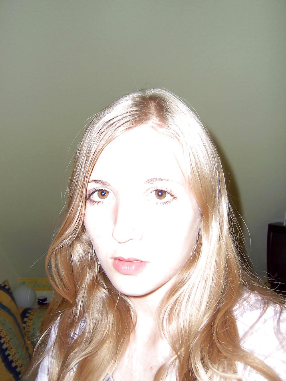 16P CUTE BLONDE GERMAN TEENY I