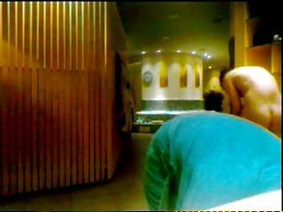 11P Analplug in public